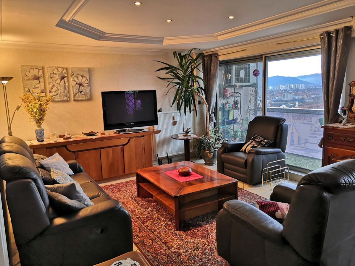 Bel Appartement Avec Vue Splendide Sur Toute La Ville De Colmar - Parking Gratuit Exteriör bild